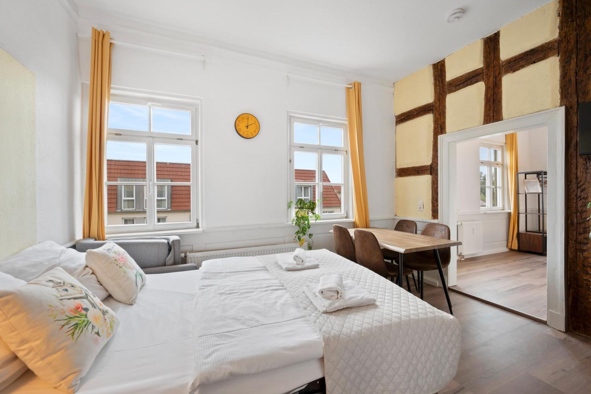 Backhome - Business&Family - Fantastische Schlosslage, Smarttv, Waschtrockner, Netflix, 50Qm, 24H Checkin - Apartment 3 Ludwigsburg Exterior photo