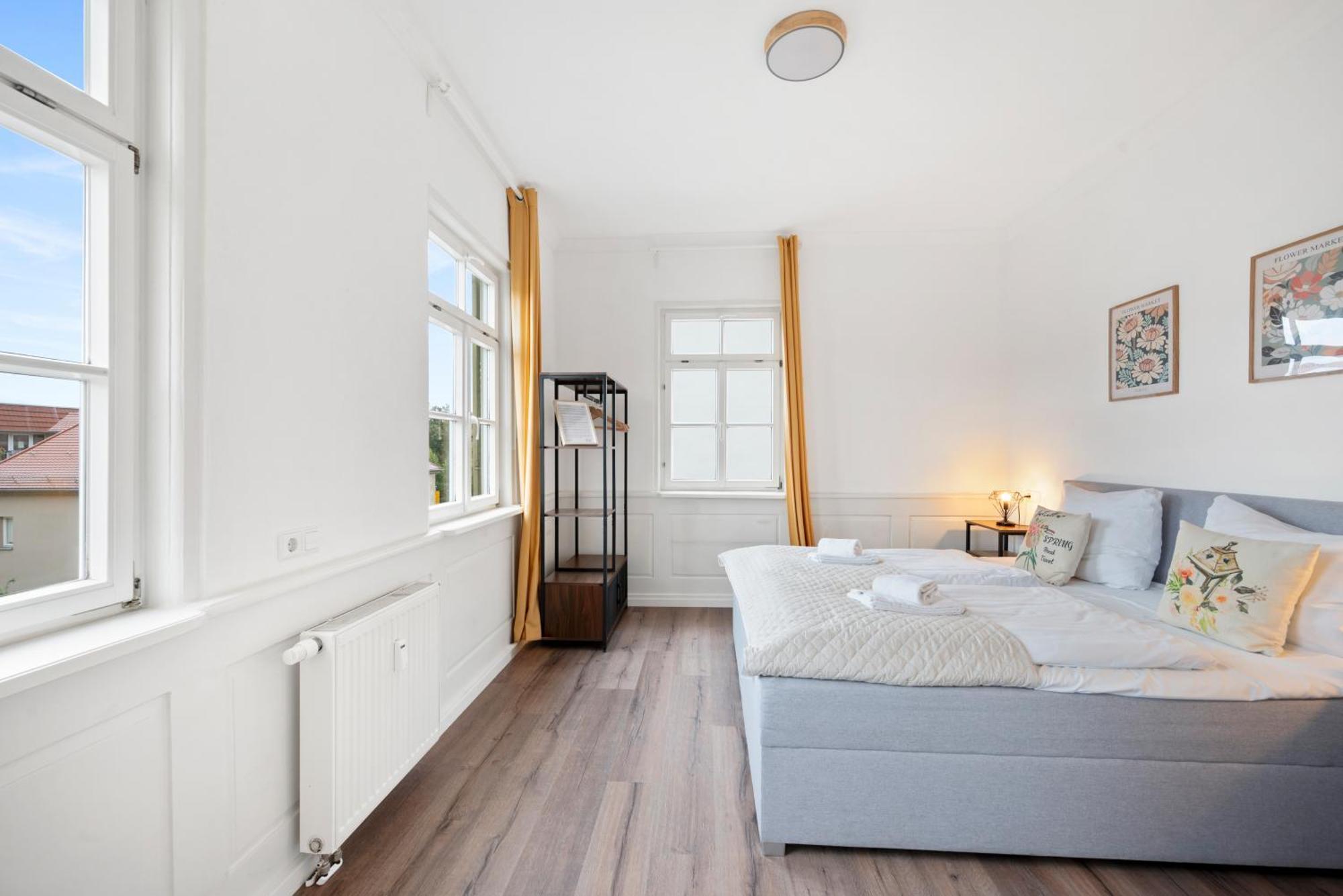 Backhome - Business&Family - Fantastische Schlosslage, Smarttv, Waschtrockner, Netflix, 50Qm, 24H Checkin - Apartment 3 Ludwigsburg Exterior photo